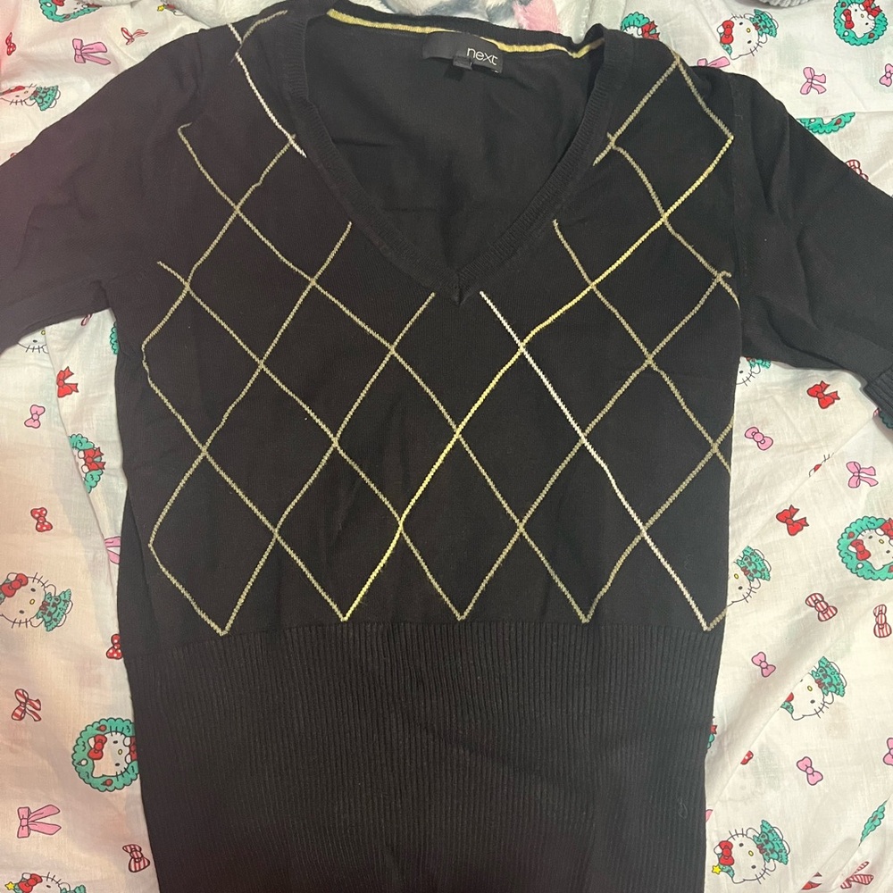 Vintage Next Black Sweater with light green Accents